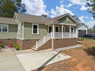 242 W Clark Rd, Inman, SC 29349