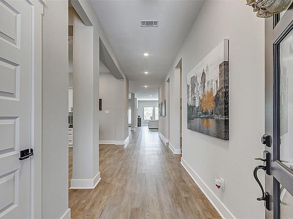 5th image of 15815 Jubilation Ln