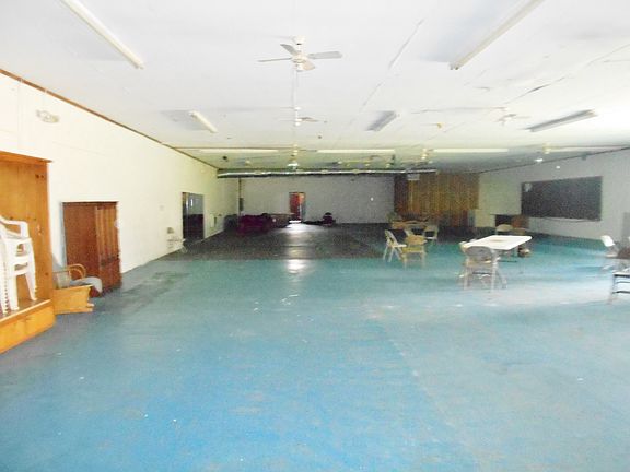 4th image of 107 N Bethel Street