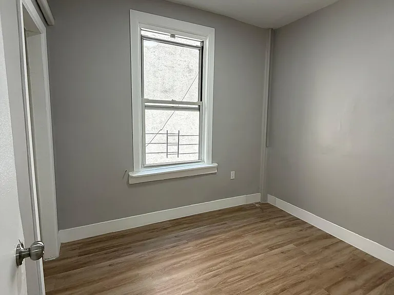 1151 Grant Ave #2 — Photo 7