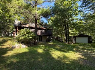 W5445 Loomis Rd, Porterfield, WI 54159