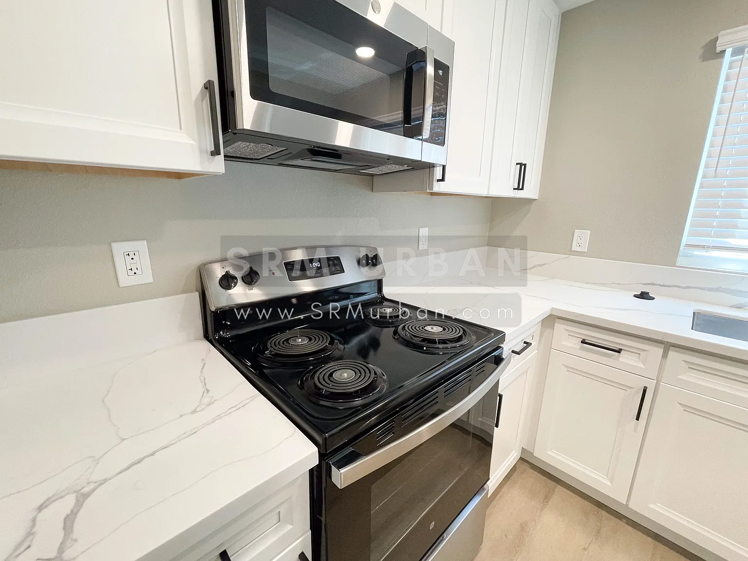 2 bed, $2,595 — Photo 2