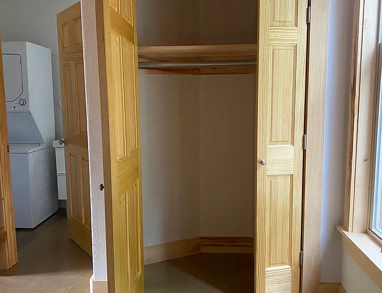 52 Main St #10 — Photo 15