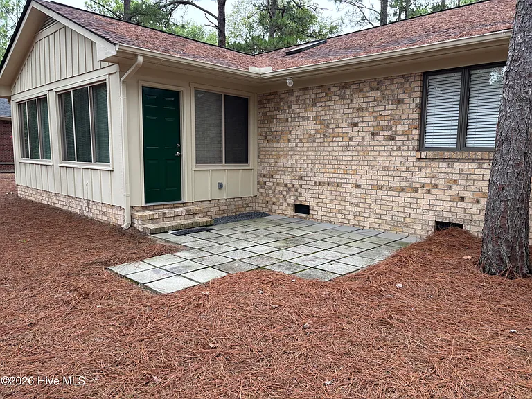 55 Salem Dr — Photo 19