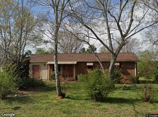 2105 Bolt Dr, Belton, SC 29627