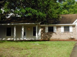 10620 Fair Pine Dr, Pensacola, FL 32506