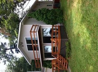 141 S Beechwood Dr, Stanton, MI 48888