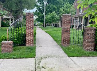 34 College Ct, Louisville, KY 40203
