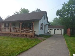 220 E Locust St, Duluth, MN 55811