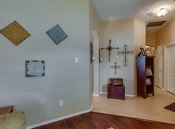 5th image of 6753 Bear Hollow Ct