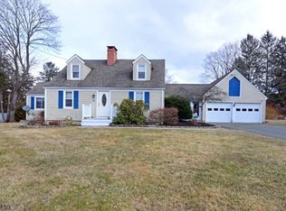 35 Conestoga Trl, Sparta, NJ 07871