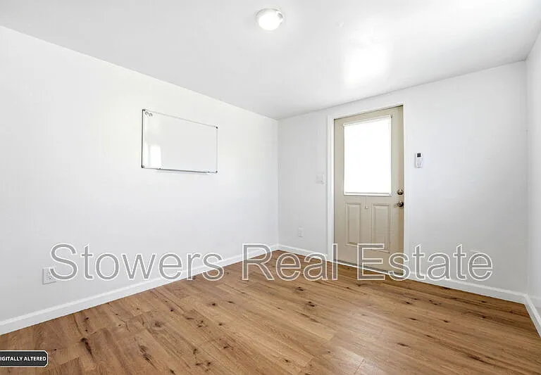 8049 Elgin Ln — Photo 40