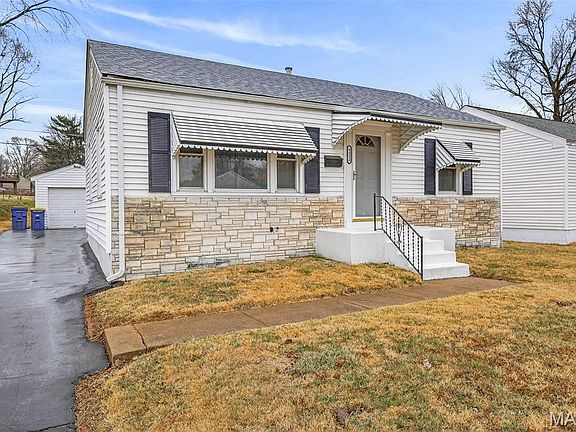 4th image of 4332 Saint Leo Ln