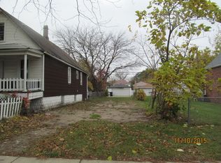 9032 S Greenwood Ave, Chicago, IL 60619