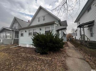 609 41st St, Rock Island, IL 61201