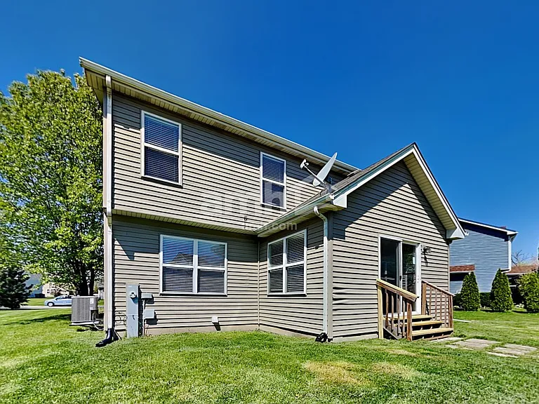 1808 Brockway Pond Ct — Photo 23