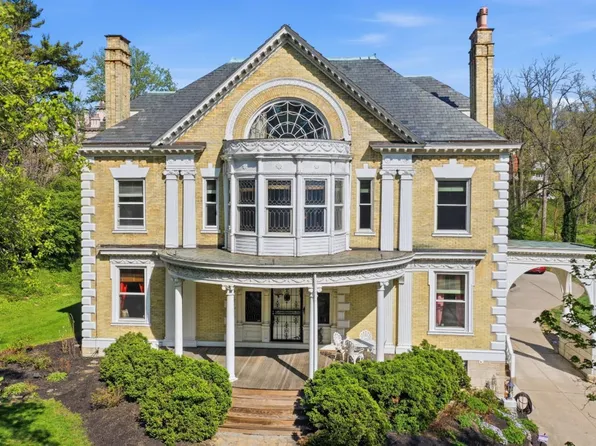 3892 Clifton Ave, Cincinnati, OH 45220