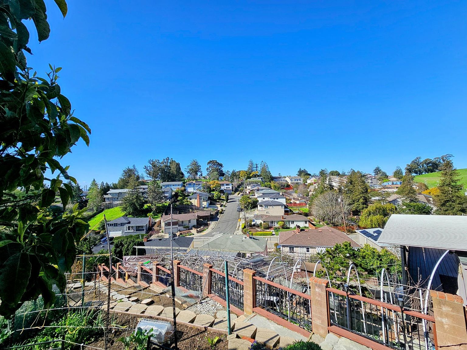 18586 Sheffield Rd, Castro Valley, CA 94546 Zillow