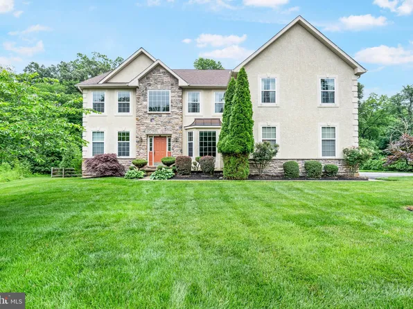 222 Remi Dr, New Castle, DE 19720