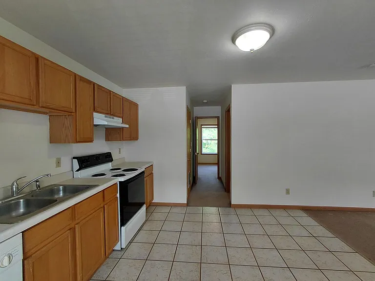 1825 Vichy Rd — Photo 9