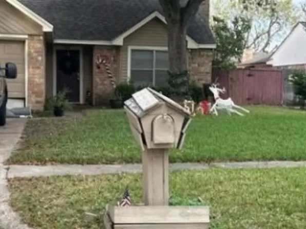 15911 Havenhurst Dr, Houston, TX 77059