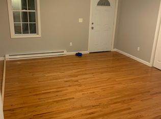 95 Austin St #1A, Worcester, MA 01609