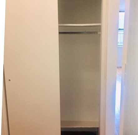 5th image of 412 E 81st St #6R