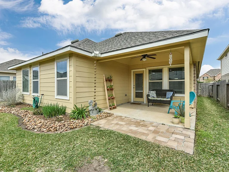 20619 Raingreen Dr — Photo 14