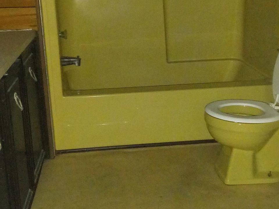 2nd image of 33 Nottingham Way