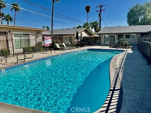 685 E Vista Chino #1 Photo 1