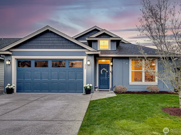 223 Stepping Stone Street, Kalama, WA 98625