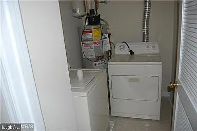 1729 Barnett Ct — Photo 4