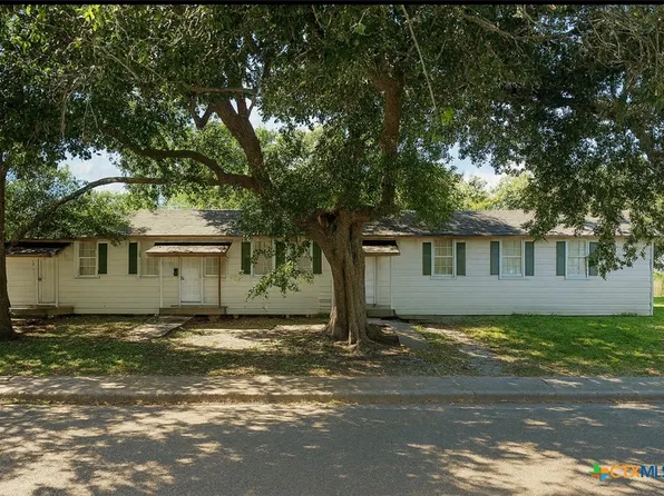 2205 N Levi St, Victoria, TX 77901