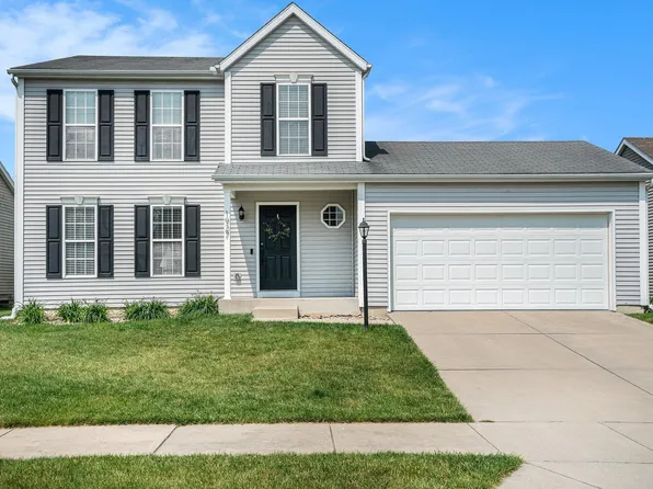 1927 Miniature Rose Ln, Mishawaka, IN 46544