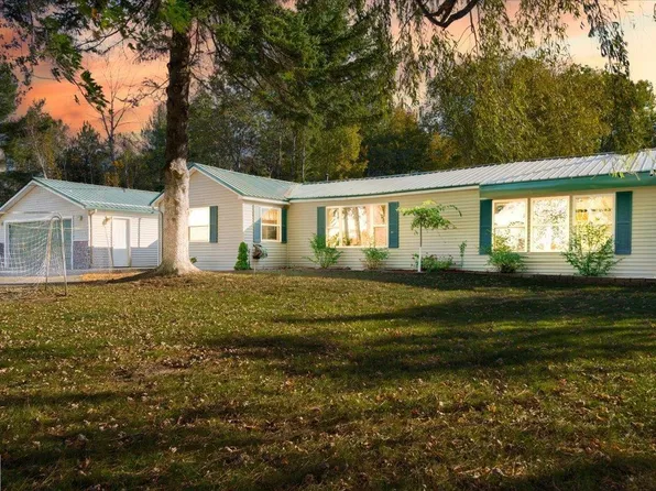 4617 Cook Rd, West Branch, MI 48661