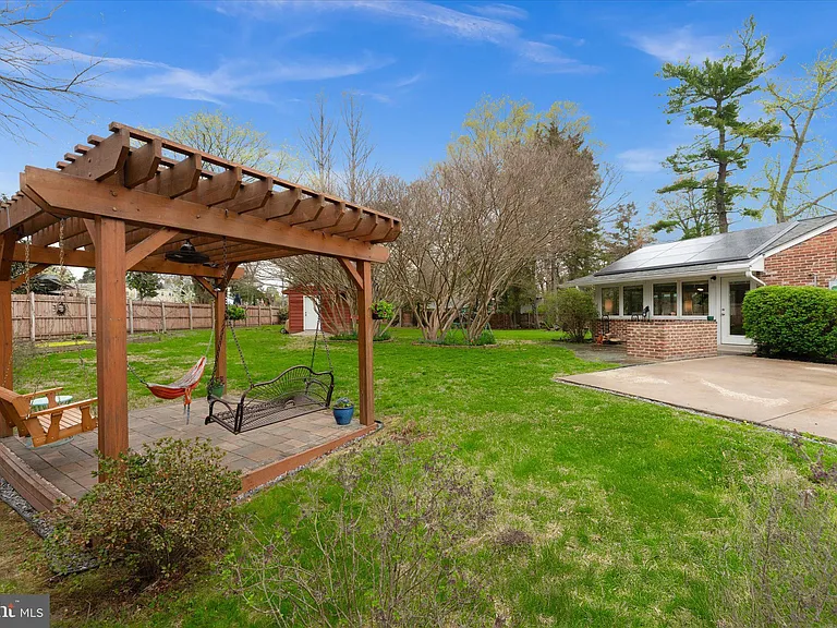 6327 Everglades Dr — Photo 9