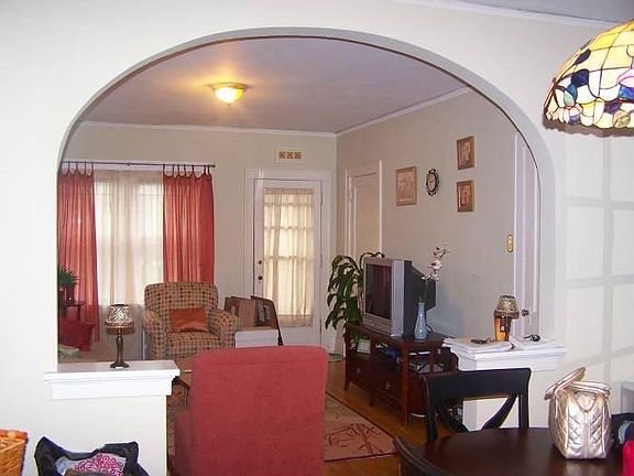 Dining to Living Room