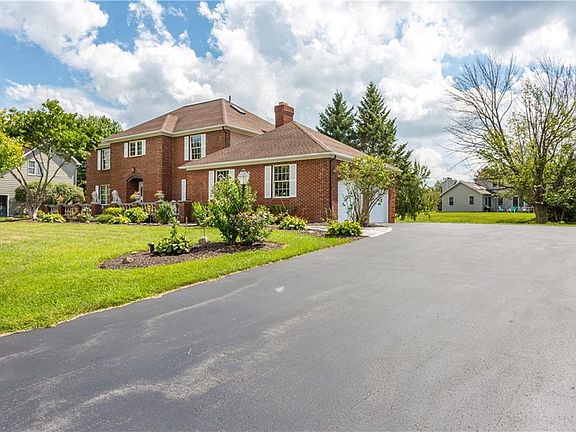 2nd image of 6068 Lisi Gardens Dr