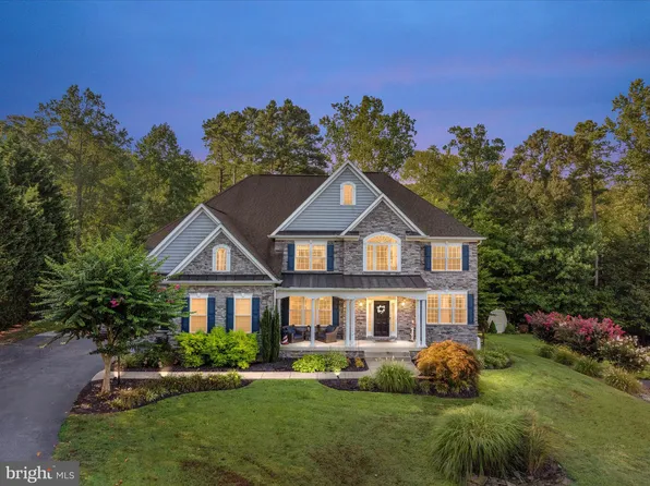2732 Queensberry Dr, Huntingtown, MD 20639