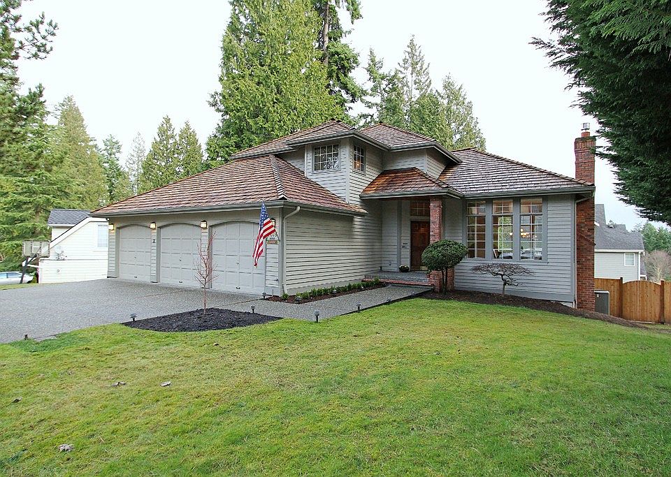 1st image of 4018 166th Ave NE