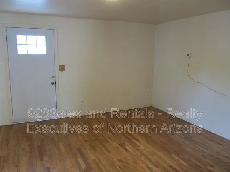 535 S Ernest St #FRONT — Photo 5