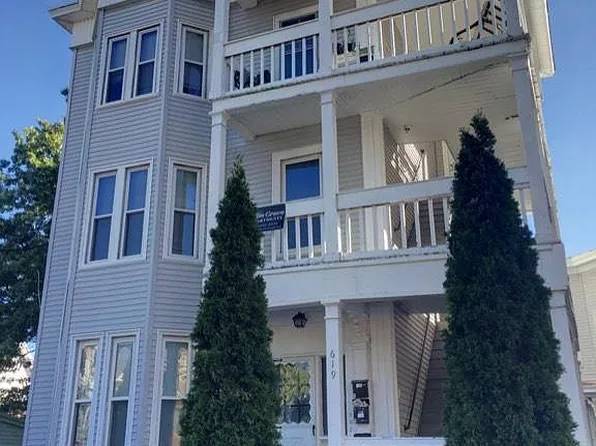 619 Union St #4, Manchester, NH 03104