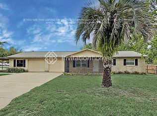 5509 Indiana Dr, Lady Lake, FL 32159
