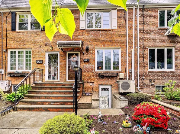 7-14 160th Street, Whitestone, NY 11357