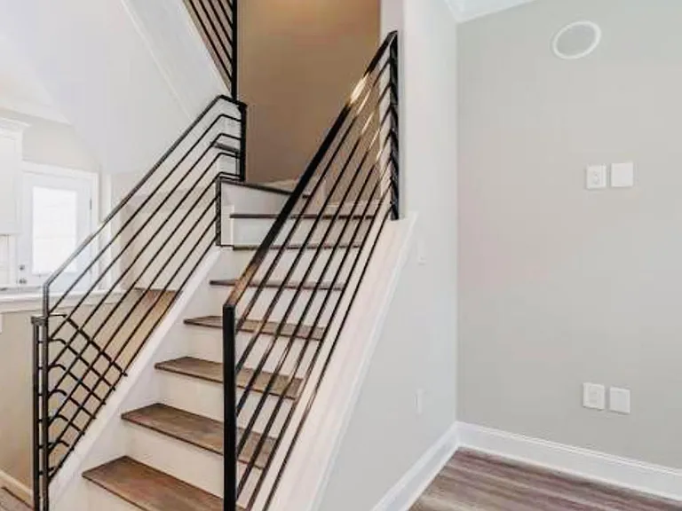 1254 N Burns St — Photo 7