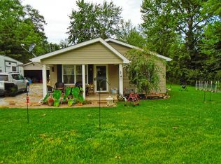 1048 Brown Rd, Madisonville, KY 42431