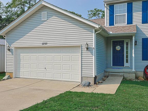 3rd image of 5095 Hill Springs Ct
