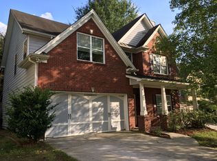 1069 Arbor Grove Way, Sugar Hill, GA 30518