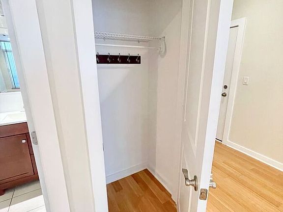 4th image of 811-15 N 2nd St #2C