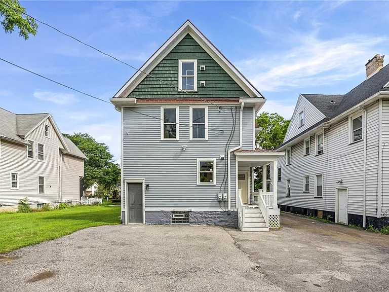 185 Columbia Ave — Photo 25